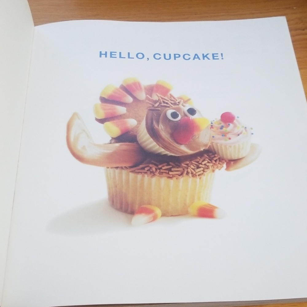 Hello, Cupcake! - Picture 2 of 4
